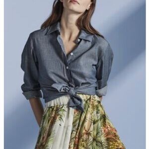 Paul Stuart Denim Button Down Shirt Women’s Tailored Blue Size 6